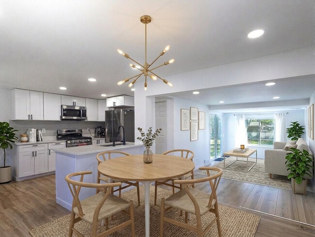 Photo - 20901 Catalpa St