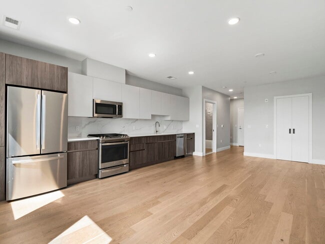 #209 Kitchen-1 - ENNEA