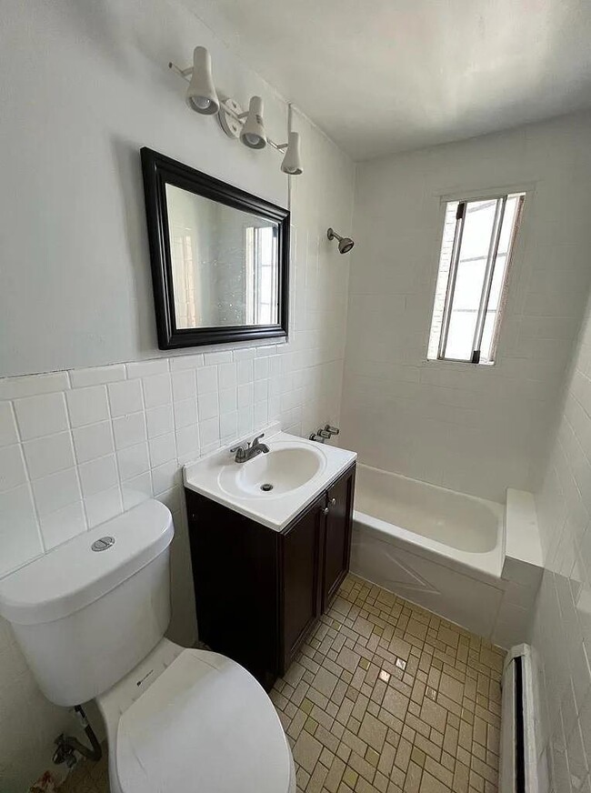 Photo - 1509 Bergen St