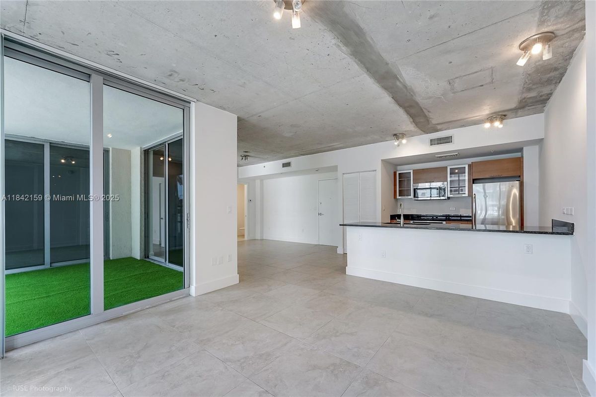 Photo - 3451 NE 1st Ave