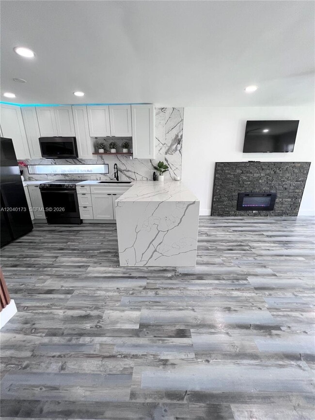 Photo - 2425 SW 26th Ln