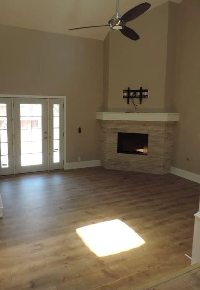 Photo - Beautiful 3-bed, 3-bath Home