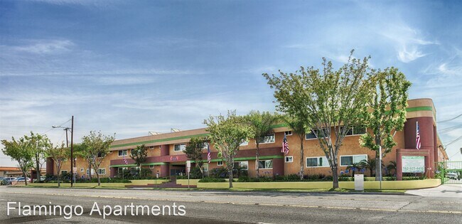 Photo - 17908 Woodruff Ave