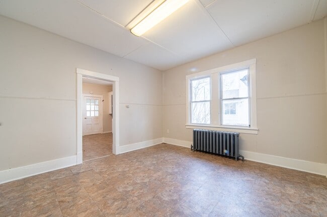 Photo - 426 W Peach St Unit Apt 1