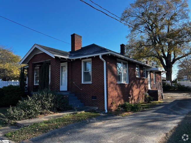 Building Photo - 106 North Ave Rental