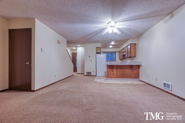 Photo - 15708-15708 SE 3rd St Unit 15706