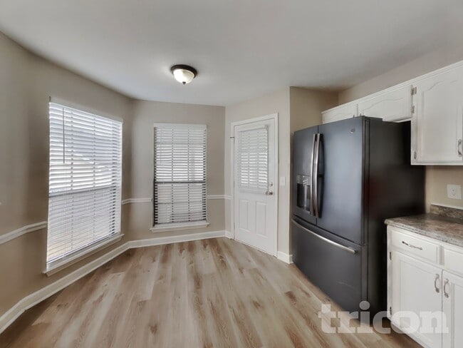 Photo - 316 Pine Ridge Ln