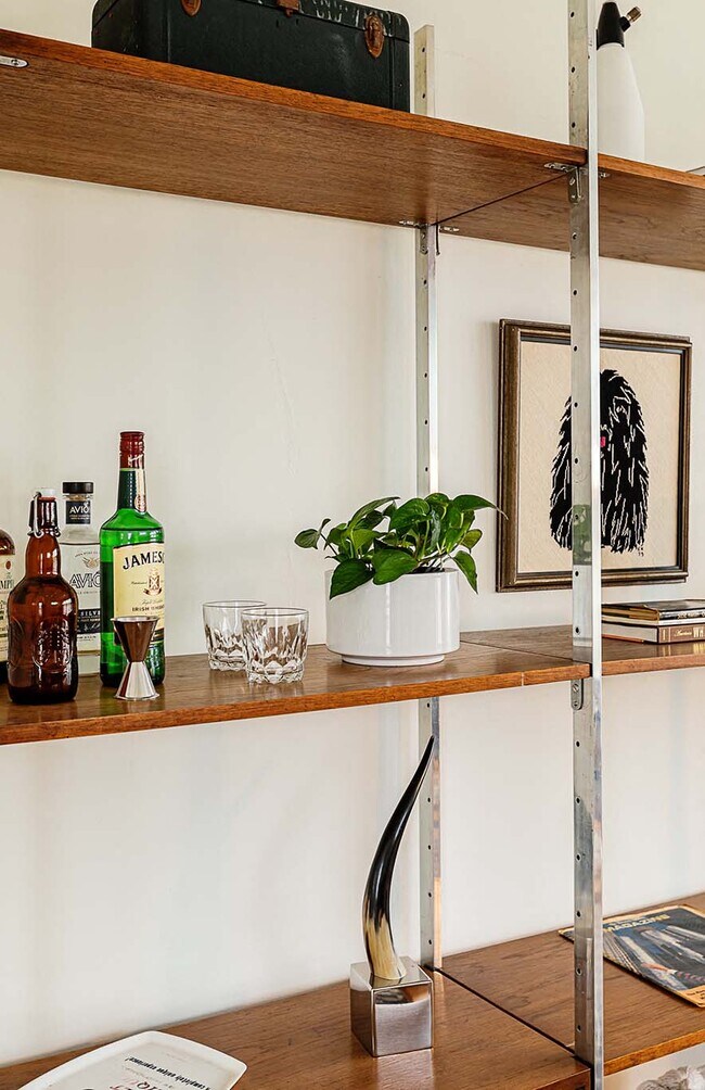 Photo - Manchester Apartments