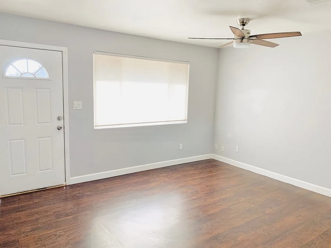 Photo - 4017 E Palm Ln