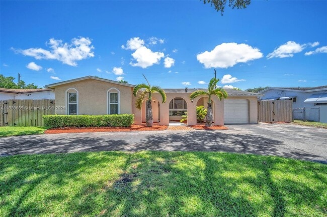 Photo - 9200 SW 54th St