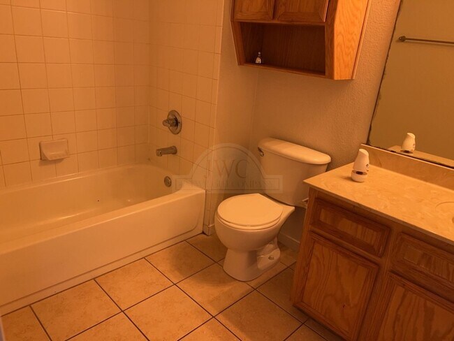 Photo - 2814 Windmill Ct