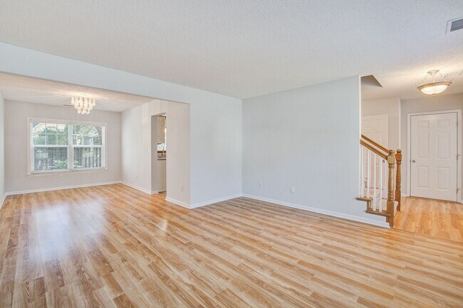 Photo - 1547 Clark Sound Cir