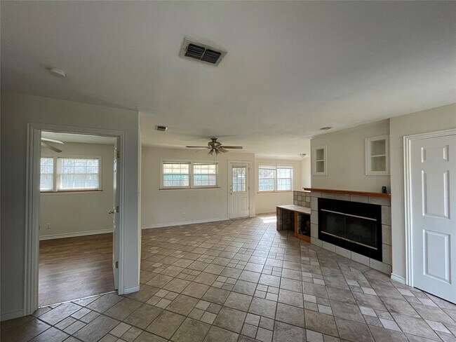 Photo - 1506 Big Meadow Dr