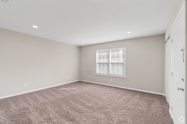 Studio Unit - Gosnold Mews Apartments