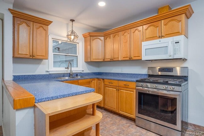 Photo - 17 Old Lake Rd