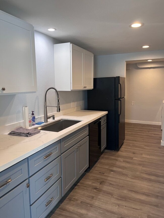 Photo - 5622 35th Ave E