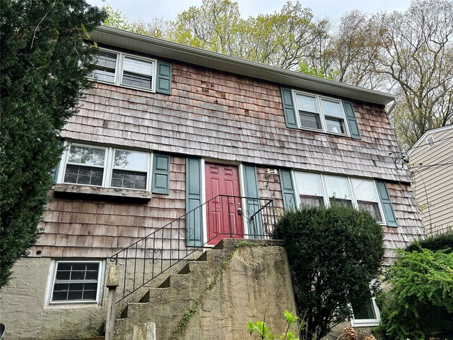 Photo - 135 Waterside Ave Apartment Unit 2nd Fl