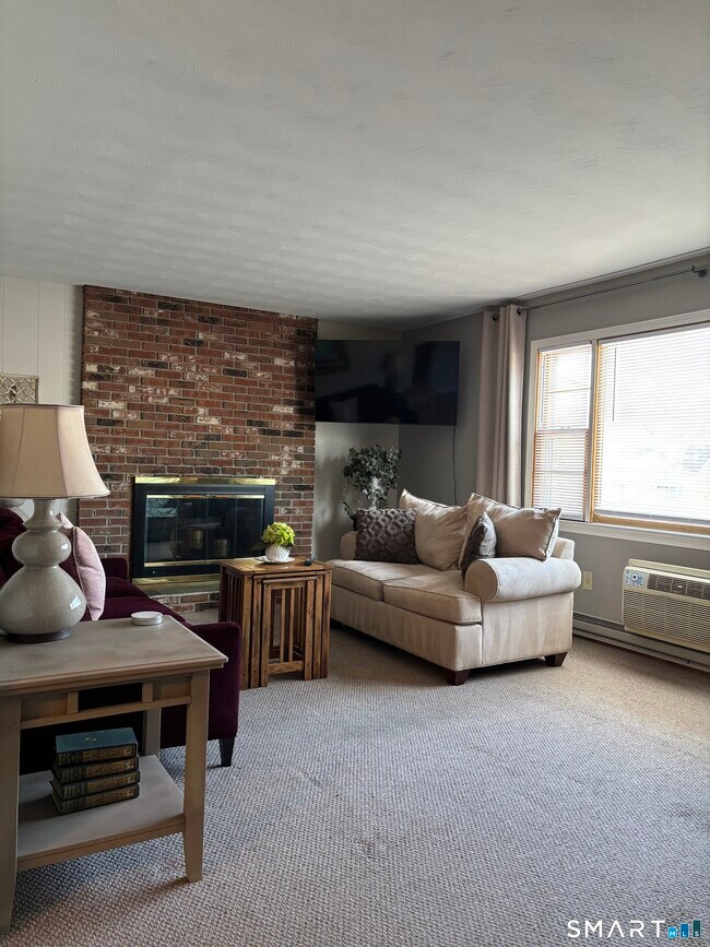 Photo - 38 Timber Ln Unidad 1