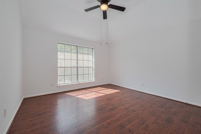 Photo - 15603 Mustang Island Dr