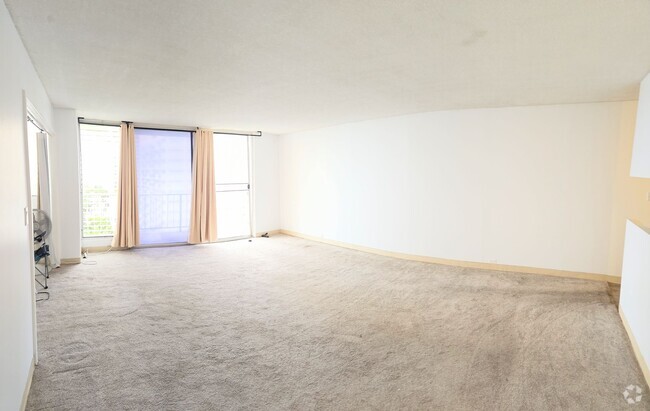 Building Photo - Waikiki Liliuokalani Plaza 2 Bedroom 2 Bat... Rental