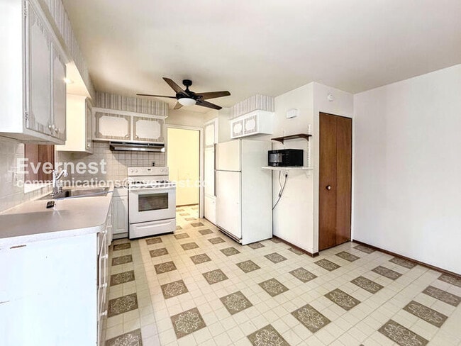 Photo - 29518 Walker Dr