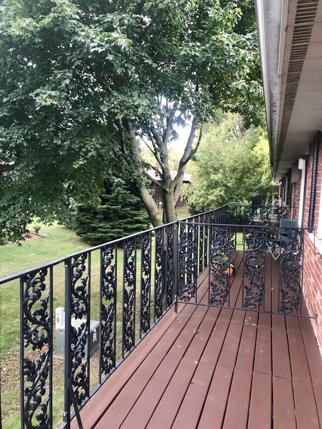 Photo - Lenwood Apartments