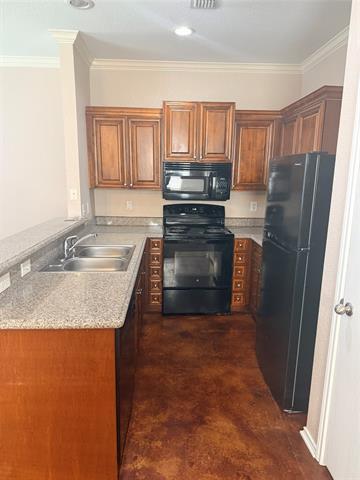 Photo - 2318 Aldergate Dr