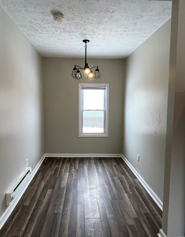 1239 W 67th St Unit 1239 W 67th Street - Back