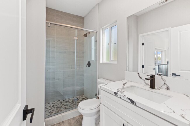 Photo - Private balcony + private patio!