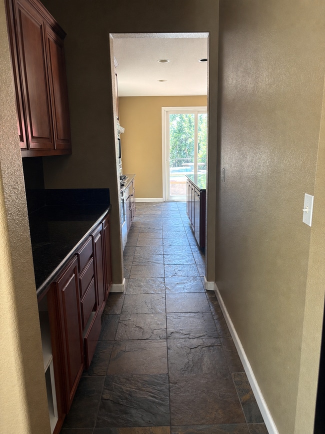 Photo - 20401 Panoz Rd