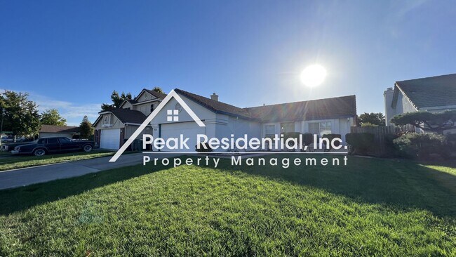 Photo - Very Nice 3bd/2ba House with 3 Car Gar nea...