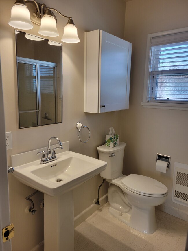 Photo - 4401-4411 E Ocean Blvd