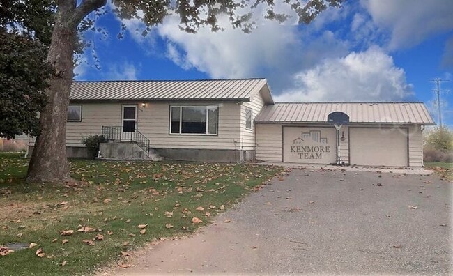 Building Photo - 4350 Elm Rd Rental