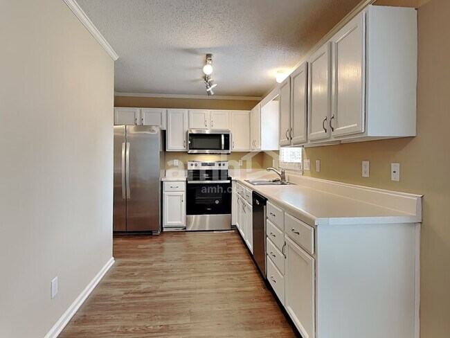 Photo - 5050 Toucan Ln