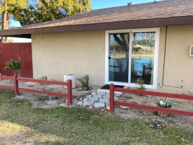 Photo - 21325 Lake Shore Dr Unit 31