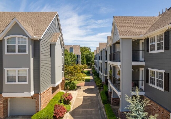 Photo - Large Fully Furnished Corporate Unit 1 Bed 1 Bath * Washer/Dryer Included Unidad 9