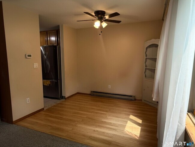 Photo - 8 D Pineview Dr Unit A