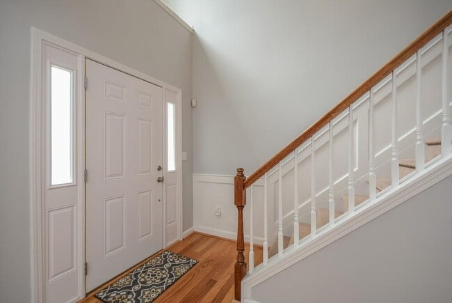 Photo - 212 Ivy Glen Cir