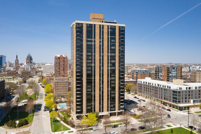 Photo - Regency House Condominiums