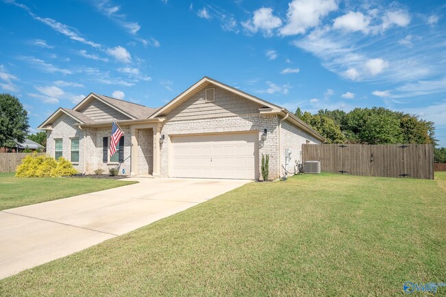 Photo - 117 Red Fox Wy