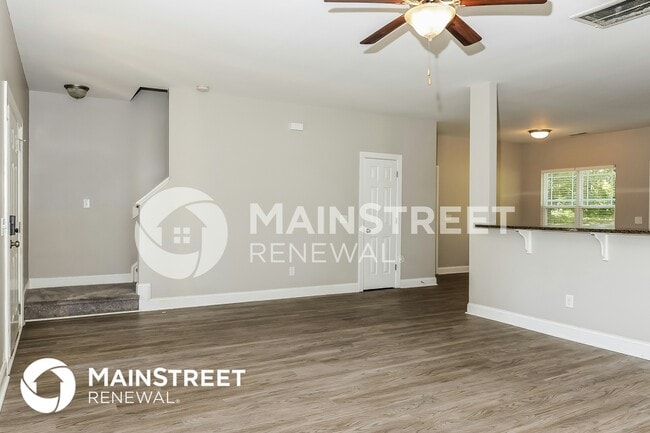 Photo - 49 Burrage Dr