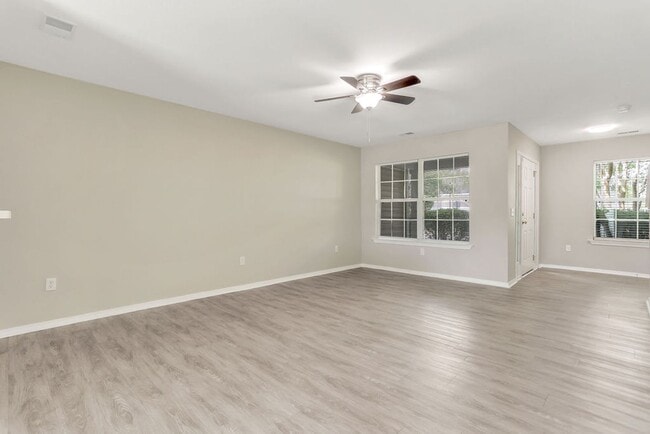 Photo - 2 bedroom 2.5 bath Townhome in Godley Park