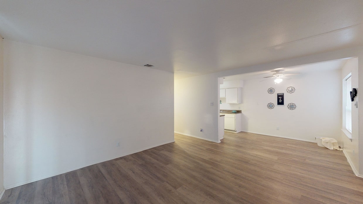 Photo - Parkway Circle Apartments