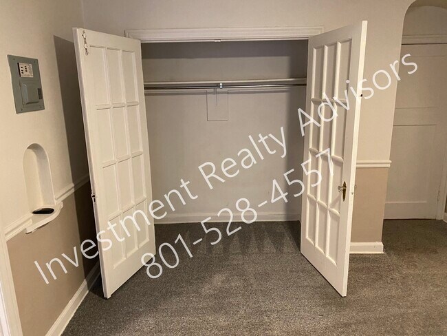 Photo - 141 E 1st Ave Unidad 206