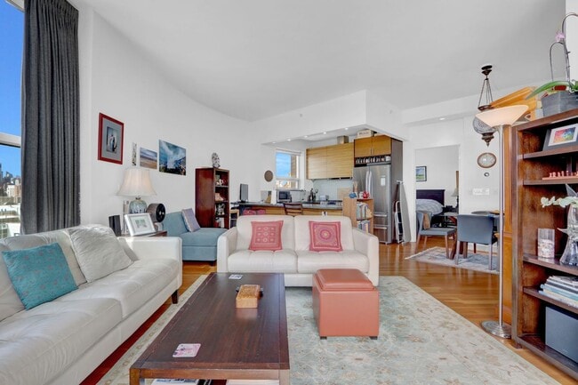 11-24-24 31st Avenue Unit 10E