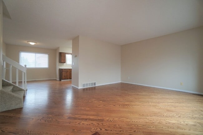 3460 Sun River Pl