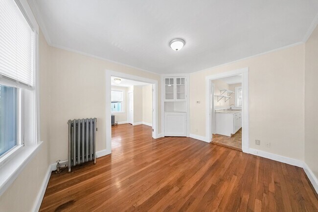 Photo - 25 5th Ave Unit 3