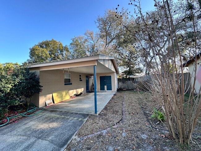 Photo - 263 Almansa Rd