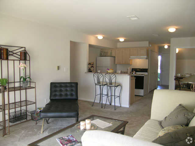 Interior Photo - Pinewoods Circle Rental