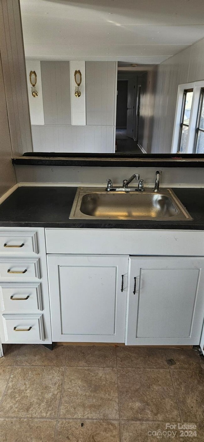 Photo - 116 Lowman St